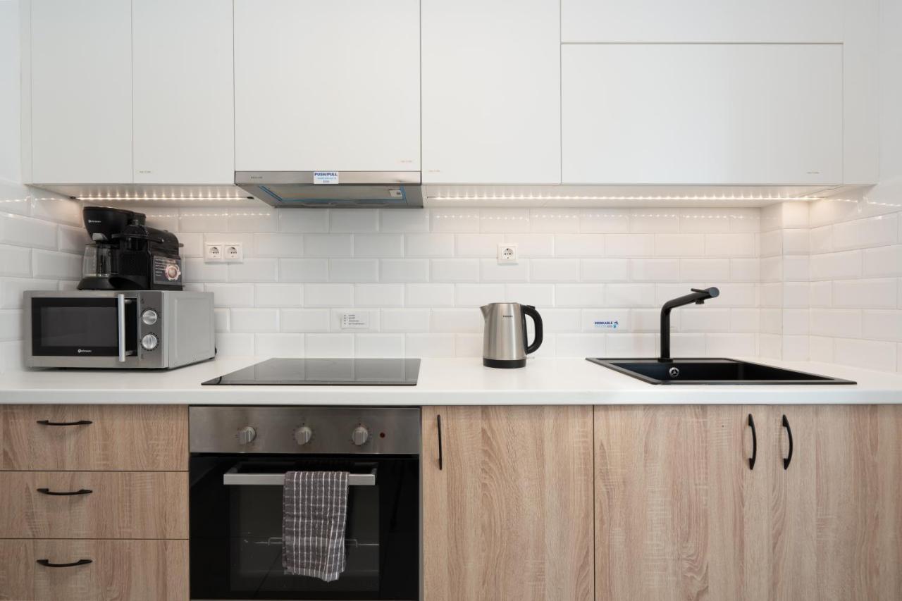 Classy Apartment In Koukaki, Walk To Metro & Acropolis Athens Ngoại thất bức ảnh